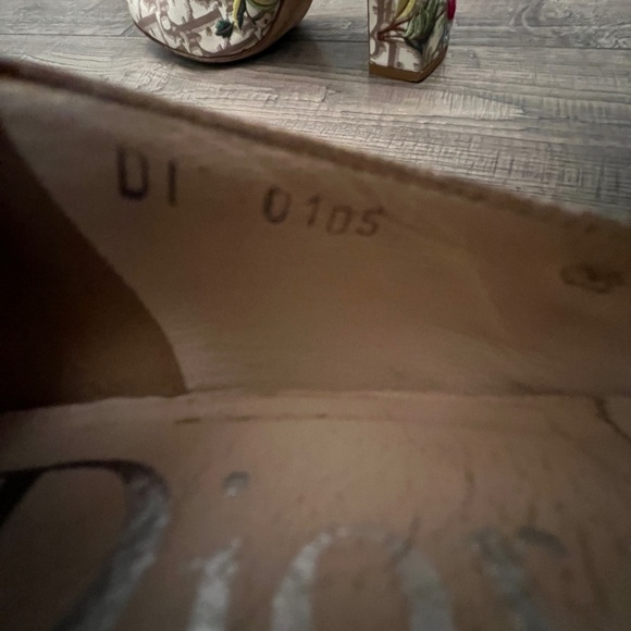 Dior vintage heels - Picture 6 of 8